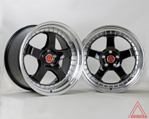 GT5-R 19x9.5 & 10.5 5x114 ET22 Staggered Set in Moroccan Black